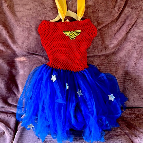 Wonder Woman Knitted Dress - Picture 1 of 2